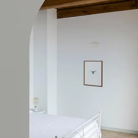 Il Monastero איסקיה